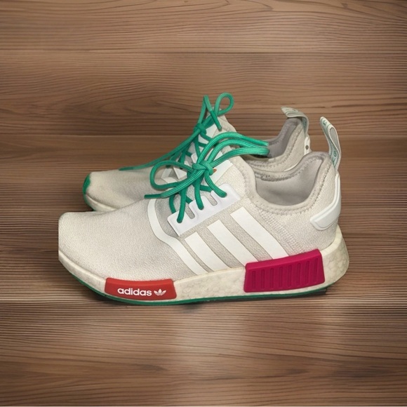 Women’s Adidas NMD R1 Size 7 white/green/real magenta - Picture 5 of 5